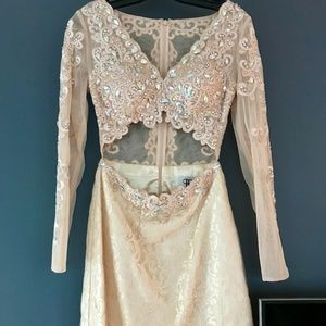 Embellished cocktail dress - New w/o tags